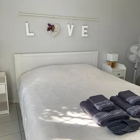ゲストハウス Sweet - 55m2 Appartment, Garden, Swimming Pool, Parking *